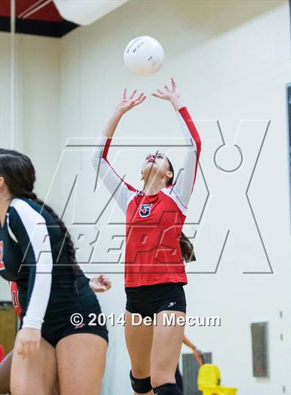 Thumbnail 1 in Riverview @ Bloomingdale photogallery.