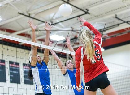 Thumbnail 3 in Riverview @ Bloomingdale photogallery.