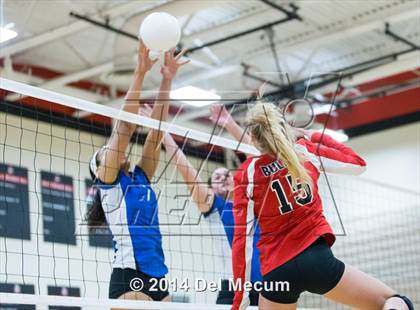 Thumbnail 1 in Riverview @ Bloomingdale photogallery.