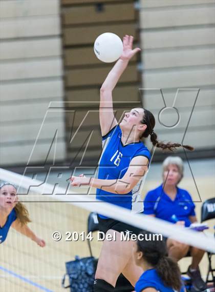 Thumbnail 1 in Riverview @ Bloomingdale photogallery.
