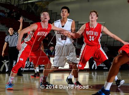 Thumbnail 3 in American Fork vs. Mater Dei (MaxPreps Holiday Classic) photogallery.
