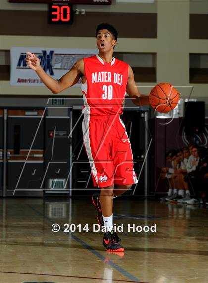 Thumbnail 3 in American Fork vs. Mater Dei (MaxPreps Holiday Classic) photogallery.