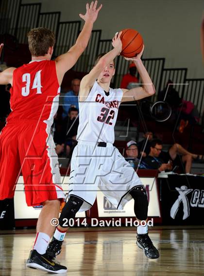 Thumbnail 3 in American Fork vs. Mater Dei (MaxPreps Holiday Classic) photogallery.