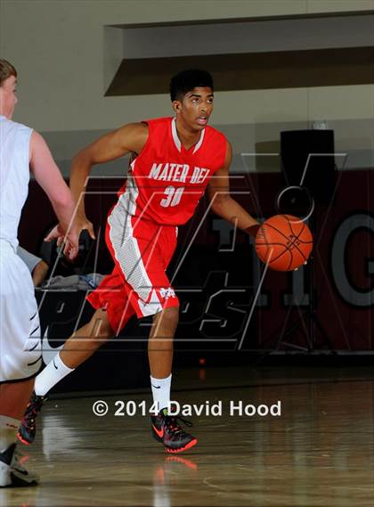 Thumbnail 3 in American Fork vs. Mater Dei (MaxPreps Holiday Classic) photogallery.