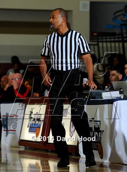 Thumbnail 1 in American Fork vs. Mater Dei (MaxPreps Holiday Classic) photogallery.
