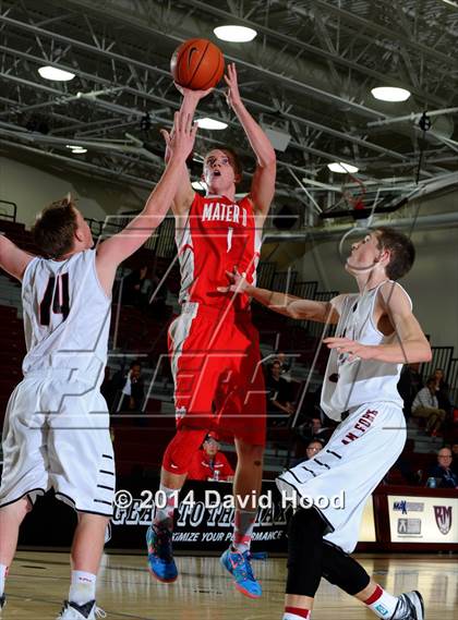 Thumbnail 2 in American Fork vs. Mater Dei (MaxPreps Holiday Classic) photogallery.