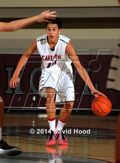 Thumbnail 2 in American Fork vs. Mater Dei (MaxPreps Holiday Classic) photogallery.