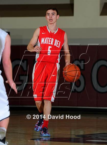 Thumbnail 3 in American Fork vs. Mater Dei (MaxPreps Holiday Classic) photogallery.
