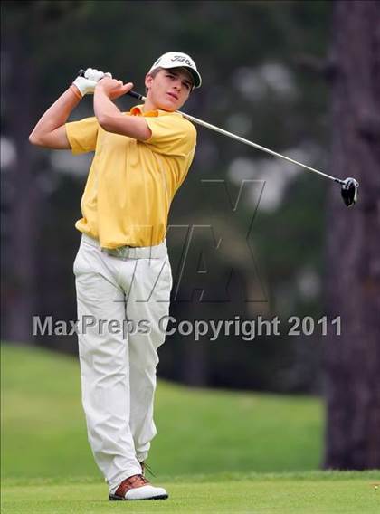 Thumbnail 1 in CIF State Boys Golf Championships photogallery.