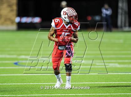Thumbnail 1 in Terrell vs. Wilson (UIL 5A Bi-District Playoff) photogallery.
