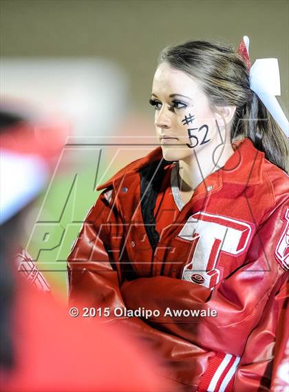 Thumbnail 3 in Terrell vs. Wilson (UIL 5A Bi-District Playoff) photogallery.