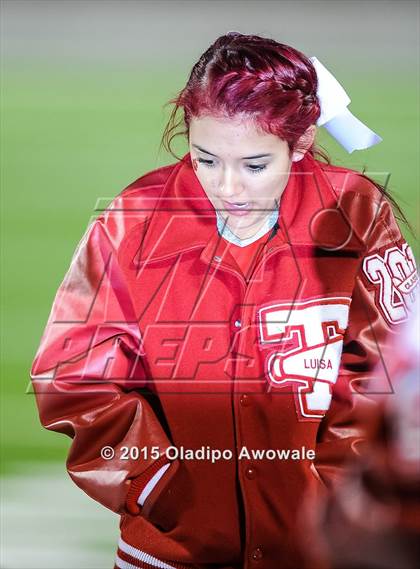 Thumbnail 1 in Terrell vs. Wilson (UIL 5A Bi-District Playoff) photogallery.