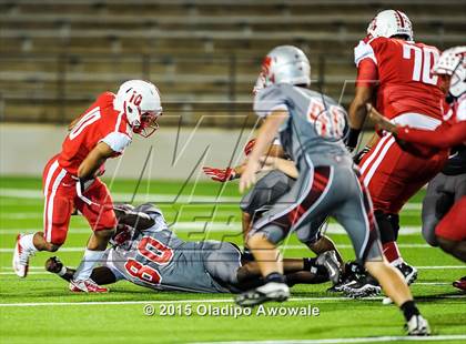 Thumbnail 1 in Terrell vs. Wilson (UIL 5A Bi-District Playoff) photogallery.
