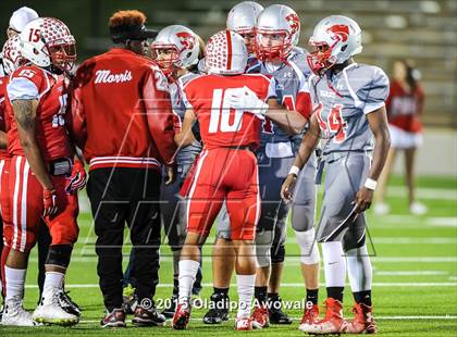 Thumbnail 1 in Terrell vs. Wilson (UIL 5A Bi-District Playoff) photogallery.