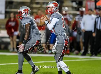 Thumbnail 3 in Terrell vs. Wilson (UIL 5A Bi-District Playoff) photogallery.