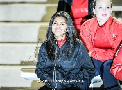 Thumbnail 2 in Terrell vs. Wilson (UIL 5A Bi-District Playoff) photogallery.
