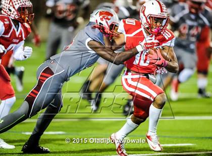 Thumbnail 3 in Terrell vs. Wilson (UIL 5A Bi-District Playoff) photogallery.