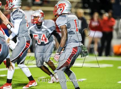 Thumbnail 2 in Terrell vs. Wilson (UIL 5A Bi-District Playoff) photogallery.