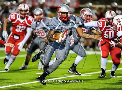 Thumbnail 1 in Terrell vs. Wilson (UIL 5A Bi-District Playoff) photogallery.