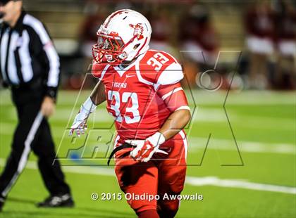 Thumbnail 3 in Terrell vs. Wilson (UIL 5A Bi-District Playoff) photogallery.