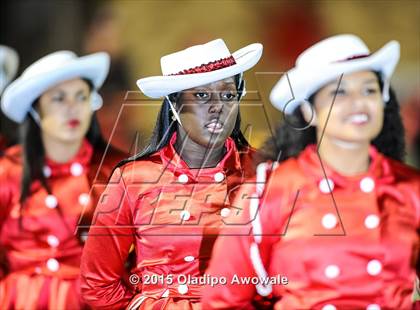 Thumbnail 3 in Terrell vs. Wilson (UIL 5A Bi-District Playoff) photogallery.