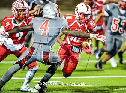 Thumbnail 1 in Terrell vs. Wilson (UIL 5A Bi-District Playoff) photogallery.