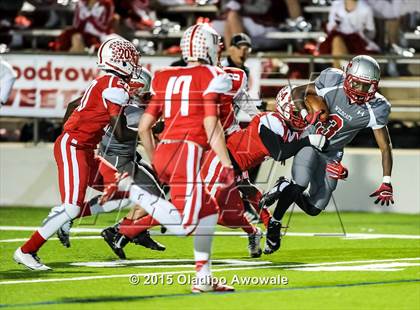 Thumbnail 2 in Terrell vs. Wilson (UIL 5A Bi-District Playoff) photogallery.