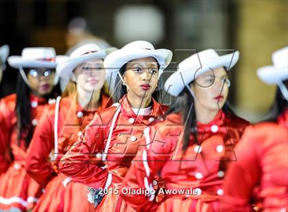 Thumbnail 2 in Terrell vs. Wilson (UIL 5A Bi-District Playoff) photogallery.