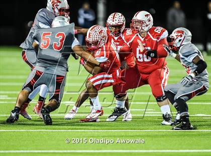 Thumbnail 3 in Terrell vs. Wilson (UIL 5A Bi-District Playoff) photogallery.