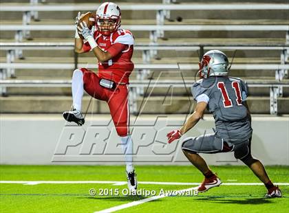 Thumbnail 1 in Terrell vs. Wilson (UIL 5A Bi-District Playoff) photogallery.