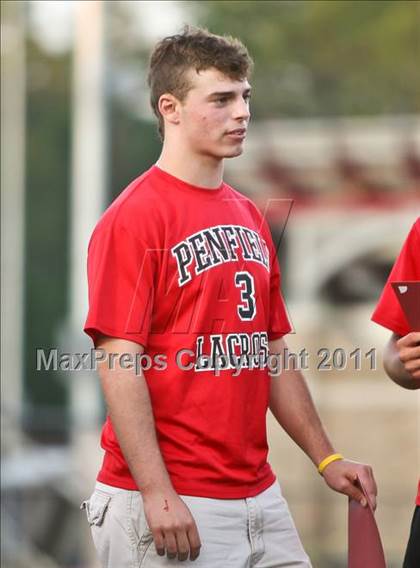 Thumbnail 2 in Fairport vs. Mendon/Sutherland (Section 5 Class A Final) photogallery.
