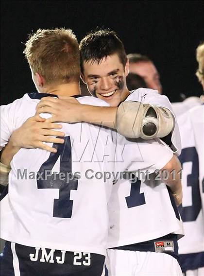 Thumbnail 2 in Fairport vs. Mendon/Sutherland (Section 5 Class A Final) photogallery.