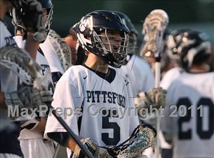 Thumbnail 2 in Fairport vs. Mendon/Sutherland (Section 5 Class A Final) photogallery.