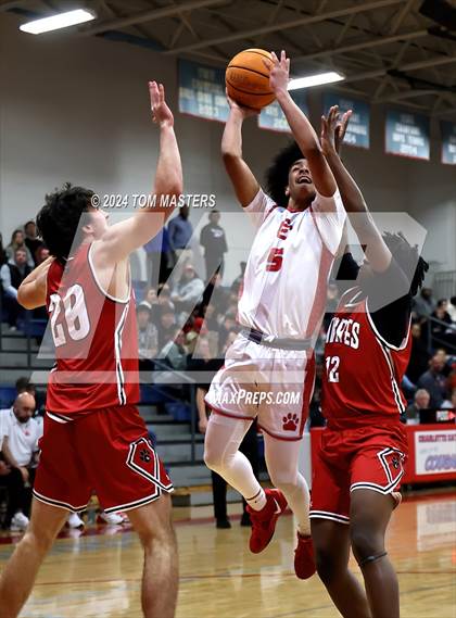Thumbnail 1 in South Mecklenburg @ Charlotte Catholic photogallery.