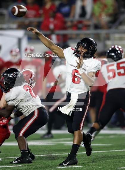 Thumbnail 1 in Orange Lutheran vs. Centennial photogallery.