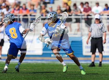 Thumbnail 3 in Garden City vs. Comsewogue NYSPHSAA Quarterfinals Class B Championship photogallery.