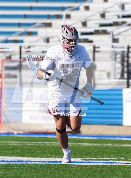 Thumbnail 2 in Garden City vs. Comsewogue NYSPHSAA Quarterfinals Class B Championship photogallery.