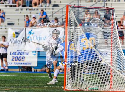Thumbnail 3 in Garden City vs. Comsewogue NYSPHSAA Quarterfinals Class B Championship photogallery.