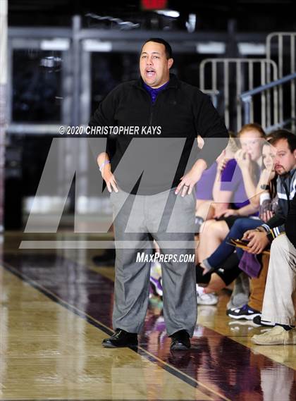 Thumbnail 1 in Sesser-Valier/Waltonville vs Harrisburg (Rangerette Christmas Classic) photogallery.