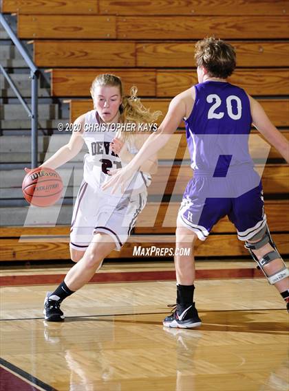 Thumbnail 1 in Sesser-Valier/Waltonville vs Harrisburg (Rangerette Christmas Classic) photogallery.