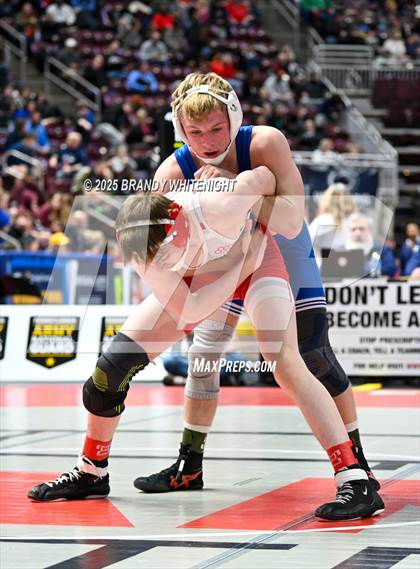 Thumbnail 1 in PIAA Boys AA/AAA Wrestling Championship photogallery.