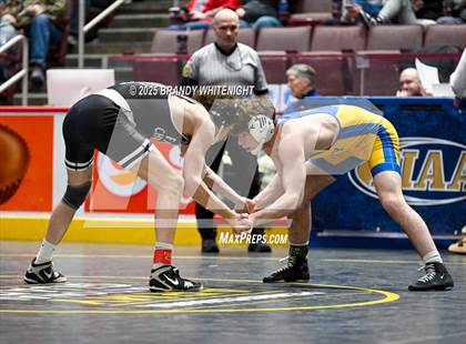 Thumbnail 3 in PIAA Boys AA/AAA Wrestling Championship photogallery.