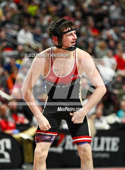 Thumbnail 3 in PIAA Boys AA/AAA Wrestling Championship photogallery.