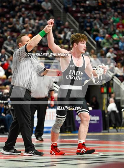 Thumbnail 1 in PIAA Boys AA/AAA Wrestling Championship photogallery.