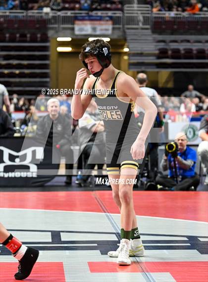 Thumbnail 1 in PIAA Boys AA/AAA Wrestling Championship photogallery.