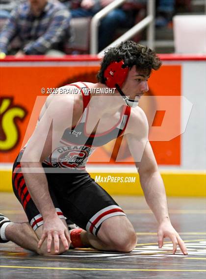 Thumbnail 3 in PIAA Boys AA/AAA Wrestling Championship photogallery.