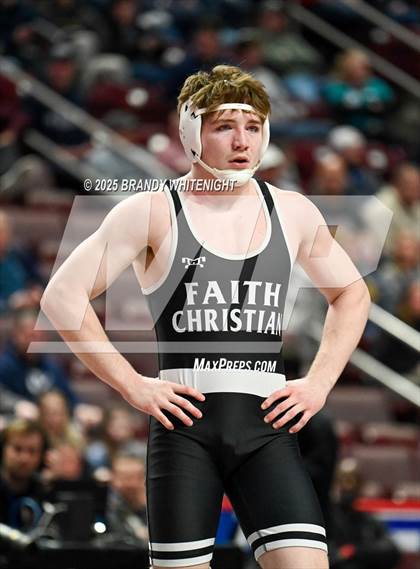 Thumbnail 3 in PIAA Boys AA/AAA Wrestling Championship photogallery.