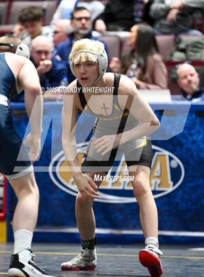 Thumbnail 1 in PIAA Boys AA/AAA Wrestling Championship photogallery.