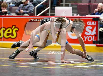 Thumbnail 1 in PIAA Boys AA/AAA Wrestling Championship photogallery.