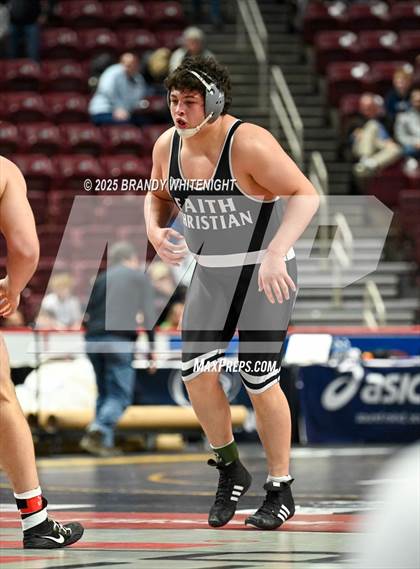Thumbnail 3 in PIAA Boys AA/AAA Wrestling Championship photogallery.